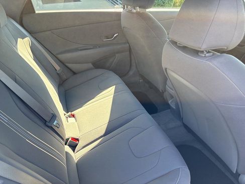Certified 2025 Hyundai Elantra Sport FWD image 14