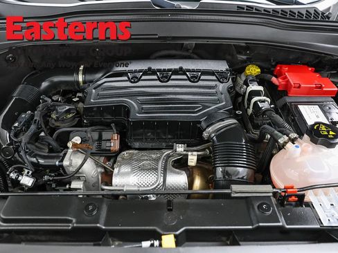 Used 2023 Jeep Renegade Latitude AWD/4WD image 7