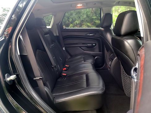 Used 2016 Cadillac SRX Luxury w/ Driver Awareness Package FWD image 20
