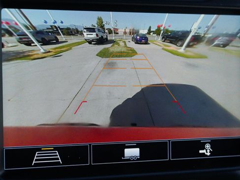 Used 2020 Chevrolet Silverado 1500 LT Trail Boss AWD/4WD image 40