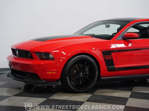 Used 2012 Ford Mustang Boss 302 w/ Boss 302 Accessory Pkg RWD image 18