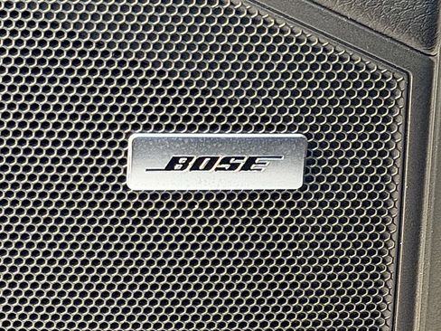 Used 2025 Porsche Cayenne image 17