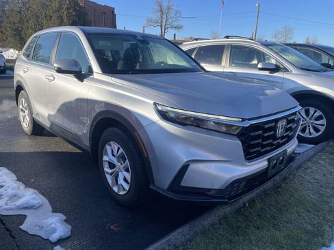Used 2024 Honda CR-V LX image 1