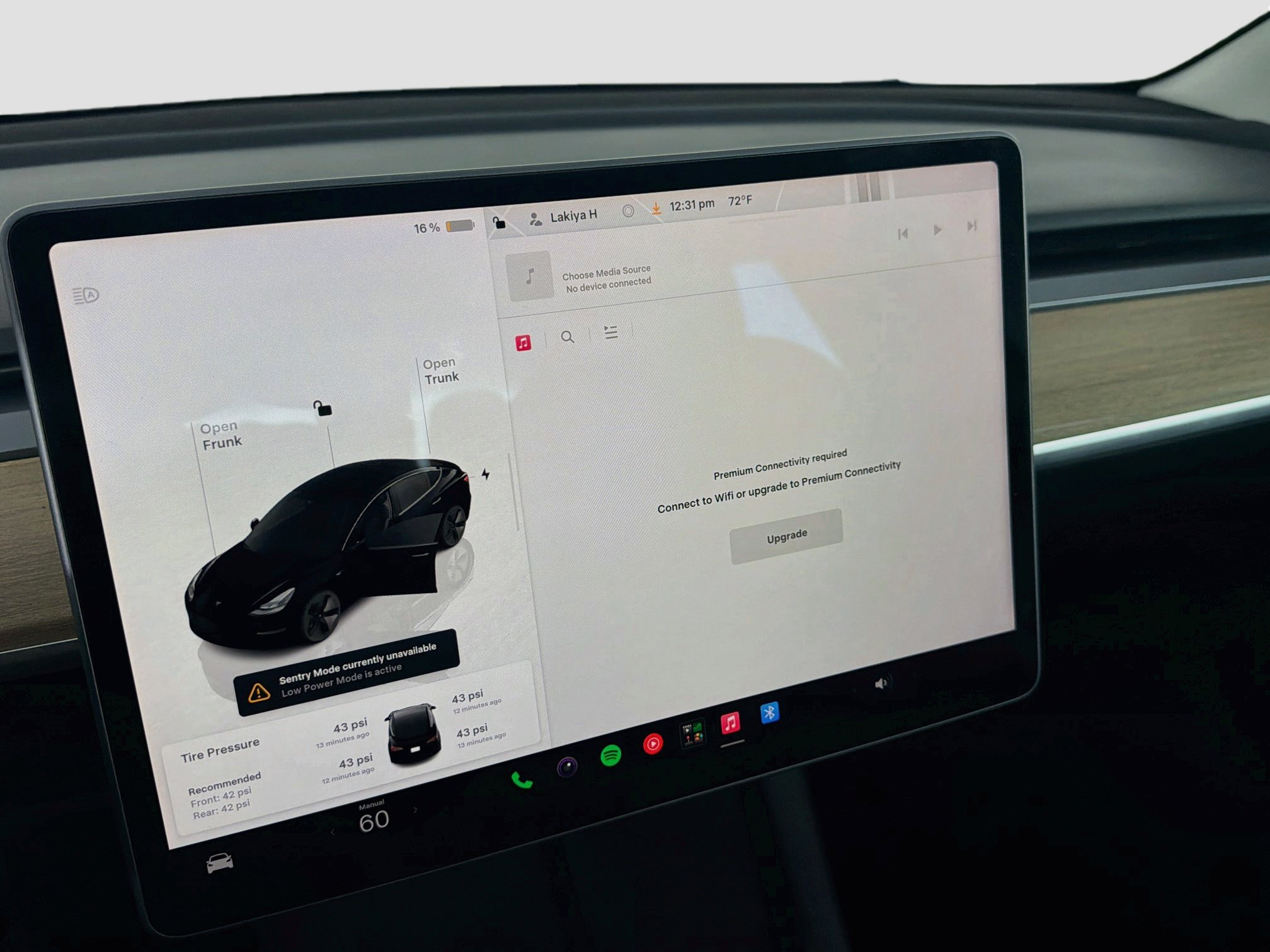 Used 2023 Tesla Model 3 Standard Range RWD image 19