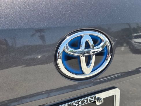 Used 2022 Toyota Highlander XLE FWD image 14