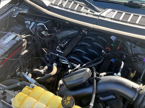 Used 2019 Ford F150 XLT w/ Equipment Group 302A Luxury AWD/4WD image 30
