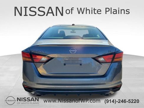 Certified 2025 Nissan Altima 2.5 SL FWD image 5