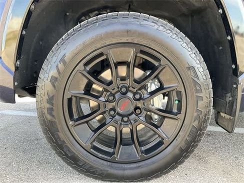 Used 2025 Toyota Tundra Platinum w/ TRD Off-Road Package image 12