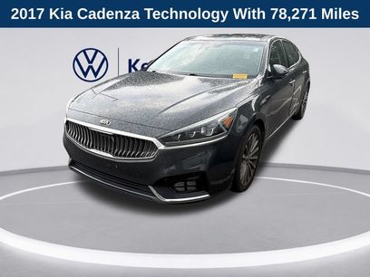 Used 2017 Kia Cadenza Technology