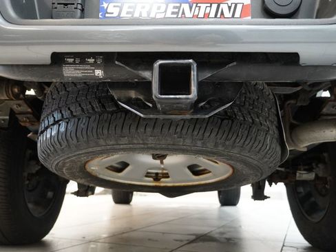 Used 2022 Chevrolet Colorado W/T w/ Custom Special Edition AWD/4WD image 10