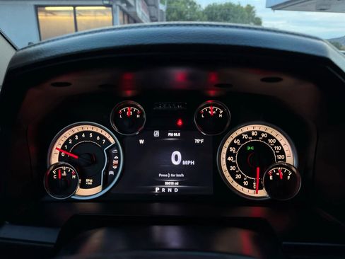 Used 2015 RAM 1500 Sport w/ Remote Start & Security Group image 30