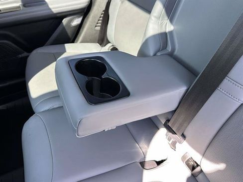 Used 2022 Lincoln Corsair AWD w/ Premium Package image 33