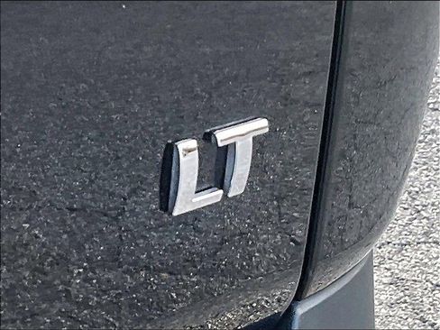 Certified 2022 Chevrolet Traverse LT image 24