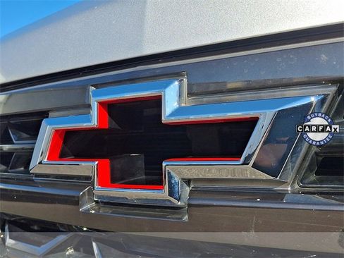 Used 2022 Chevrolet Silverado 1500 ZR2 w/ Technology Package image 29