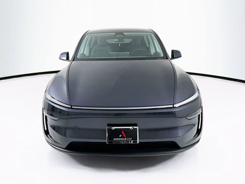 Used 2026 Tesla Model Y Long Range image 2