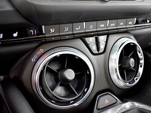 Used 2017 Chevrolet Camaro SS w/ LPO, Ground Effects Package image 32