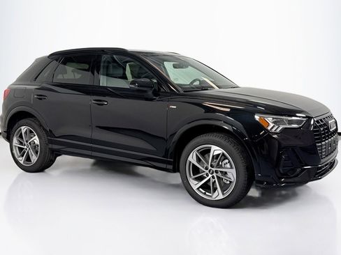 New 2025 Audi Q3 2.0T Premium image 3