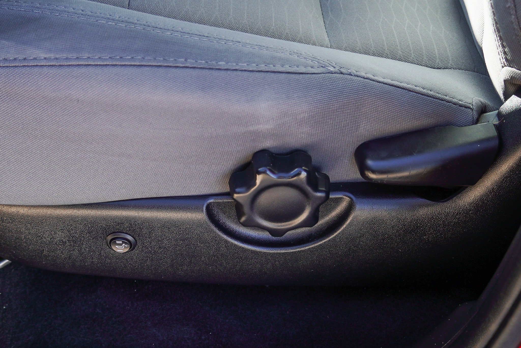 Used 2019 Toyota Tacoma SR5 AWD/4WD image 18