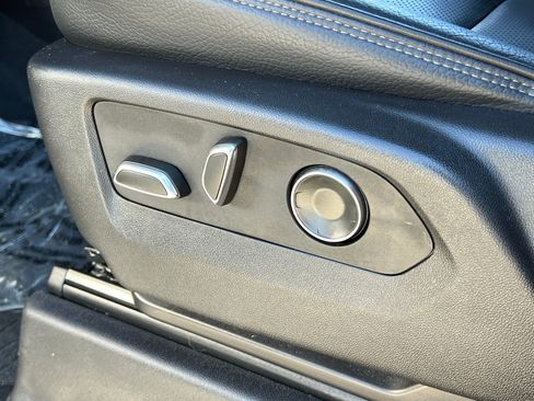 Used 2024 GMC Sierra 1500 Denali w/ Technology Package image 35