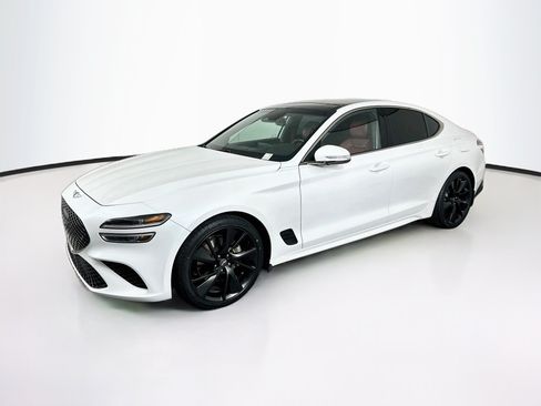 Used 2023 Genesis G70 2.0T w/ Sport Prestige Package RWD image 3