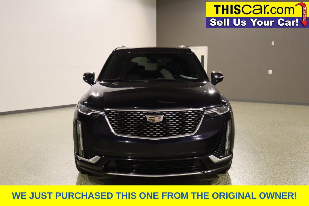 Used 2022 Cadillac XT6 Premium Luxury FWD image 3