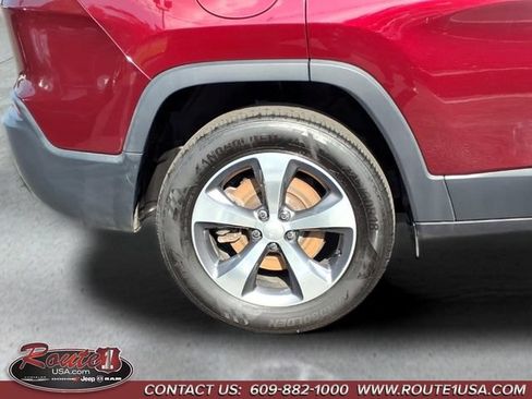 Used 2020 Jeep Cherokee Limited AWD/4WD image 17