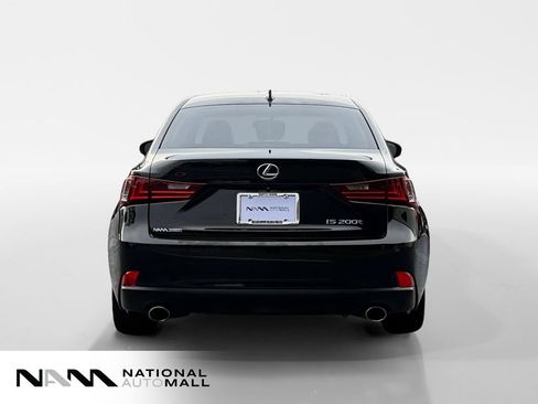 Used 2016 Lexus IS 200t RWD image 4