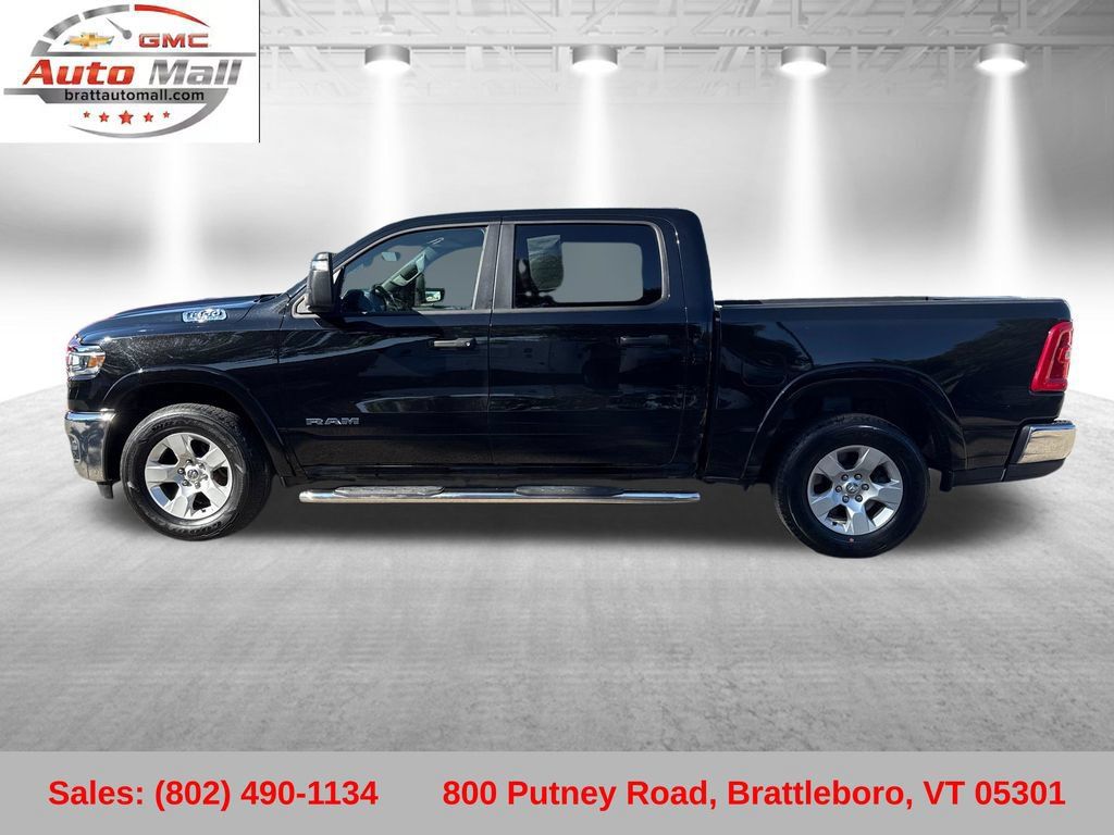 Used 2025 RAM 1500 Big Horn AWD/4WD image 2