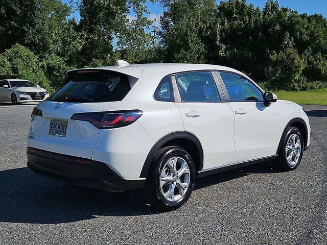 Certified 2025 Honda HR-V LX image 6