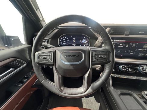 Used 2024 GMC Sierra 2500 Denali Ultimate w/ Max Trailering Package AWD/4WD image 14