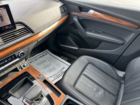 Used 2023 Audi Q5 2.0T Premium Plus w/ Premium Plus Package image 29