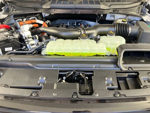 New 2025 Ford F150 Lariat w/ Equipment Group 502A High image 33