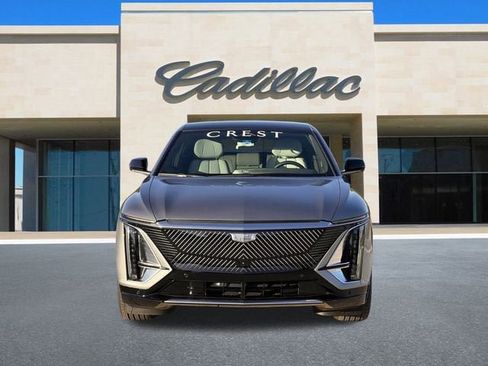 New 2026 Cadillac Lyriq Luxury image 7