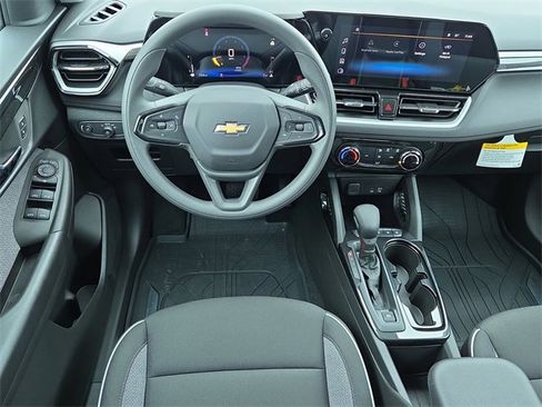 New 2026 Chevrolet TrailBlazer LT image 12