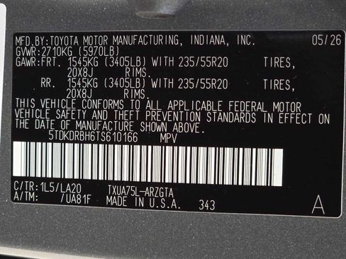 New 2026 Toyota Highlander Platinum AWD/4WD image 31