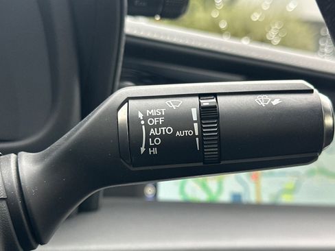 Used 2018 Lexus LC 500 Coupe w/ Touring Package image 31