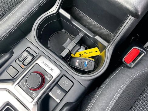 Certified 2023 Subaru Forester Premium image 18