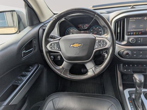 Used 2022 Chevrolet Colorado ZR2 w/ ZR2 Dusk Special Edition AWD/4WD image 17