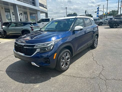 Certified 2024 Kia Seltos S AWD/4WD image 11