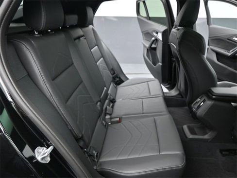 Certified 2025 BMW X2 xDrive28i w/ Premium Package image 29