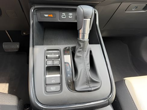 Used 2024 Honda CR-V EX image 18