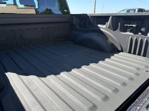 Used 2020 Ford F150 Platinum w/ Equipment Group 701A Luxury AWD/4WD image 32