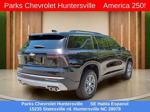 New 2026 Chevrolet Traverse LT w/ Driver Confidence Package FWD image 33
