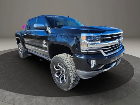 Used 2018 Chevrolet Silverado 1500 High Country image 8