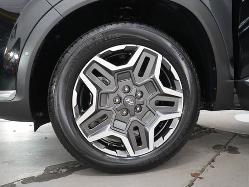 Used 2023 Hyundai Santa Fe Limited AWD/4WD image 31
