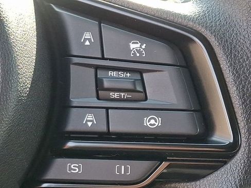 Used 2024 Subaru Crosstrek 2.0i AWD/4WD image 21