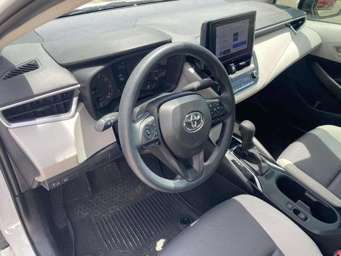 Used 2024 Toyota Corolla LE FWD image 17