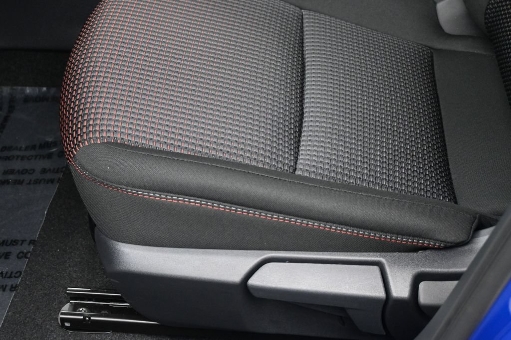 New 2026 Nissan Sentra SR w/ Floor Mat Package FWD image 15