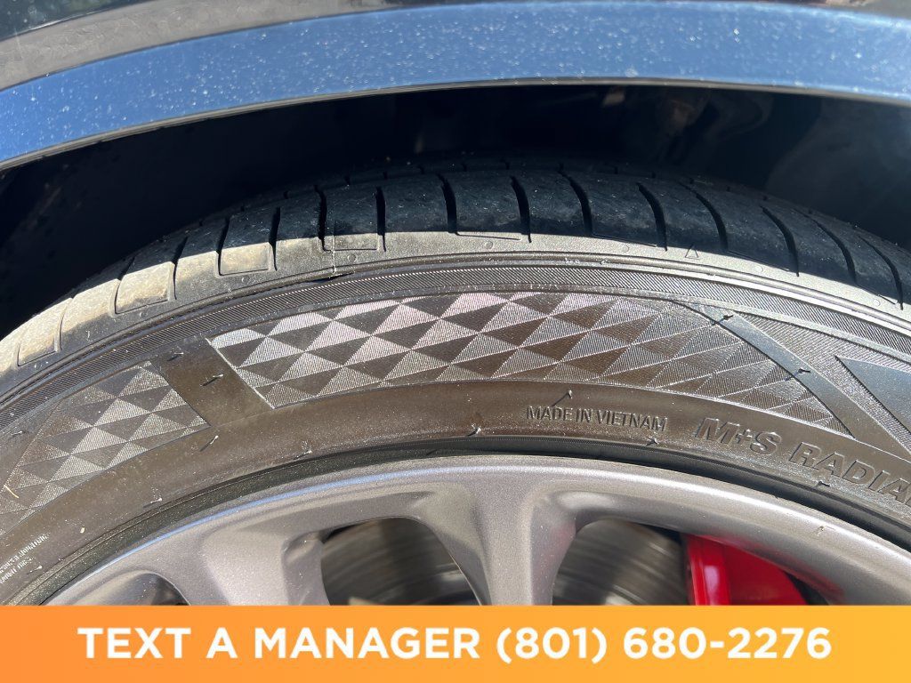 Used 2023 Dodge Challenger R/T w/ Plus Package RWD image 10