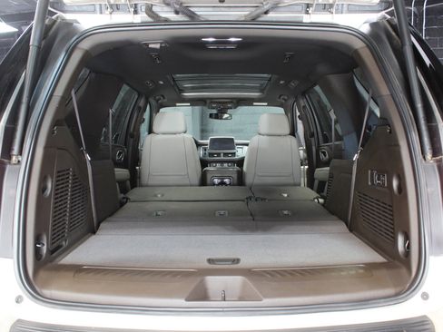 Used 2021 Chevrolet Tahoe LT w/ LT Signature Package image 71